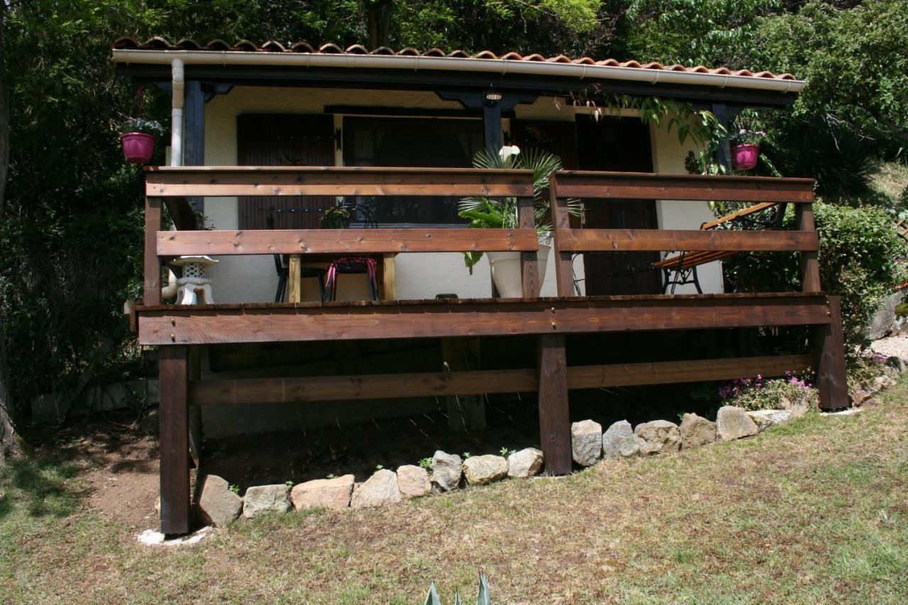 The Petite Chalet Chambre D'Hotes L'Isle-Jourdain  エクステリア 写真