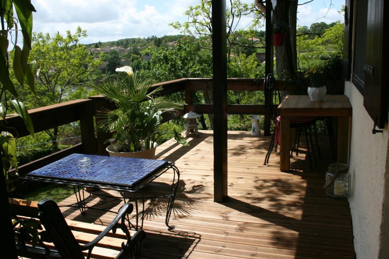 The Petite Chalet Chambre D'Hotes L'Isle-Jourdain  エクステリア 写真